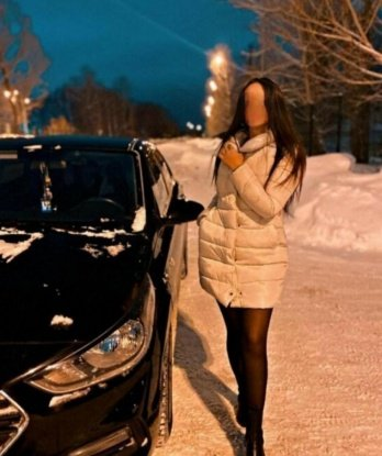 Я опытная в своем деле и знаю, как доставить тебе удовольствие. Живу в Москве, городе, полном возможностей, где мы сможем встретиться и насладиться друг другом. У меня есть много фото, чтобы ты мог оценить мою нежность и сексуальность. Мои услуги разнообразны - от классического секса до экзотических фантазий. Могу быть нежной и ласковой, а также страстной и дикой. Уверена, что наша встреча станет для тебя поистине незабываемой. Клиенты оставляют положительные отзывы о моей работе, так что ты точно не пожалеешь! 💋💕 Оляша